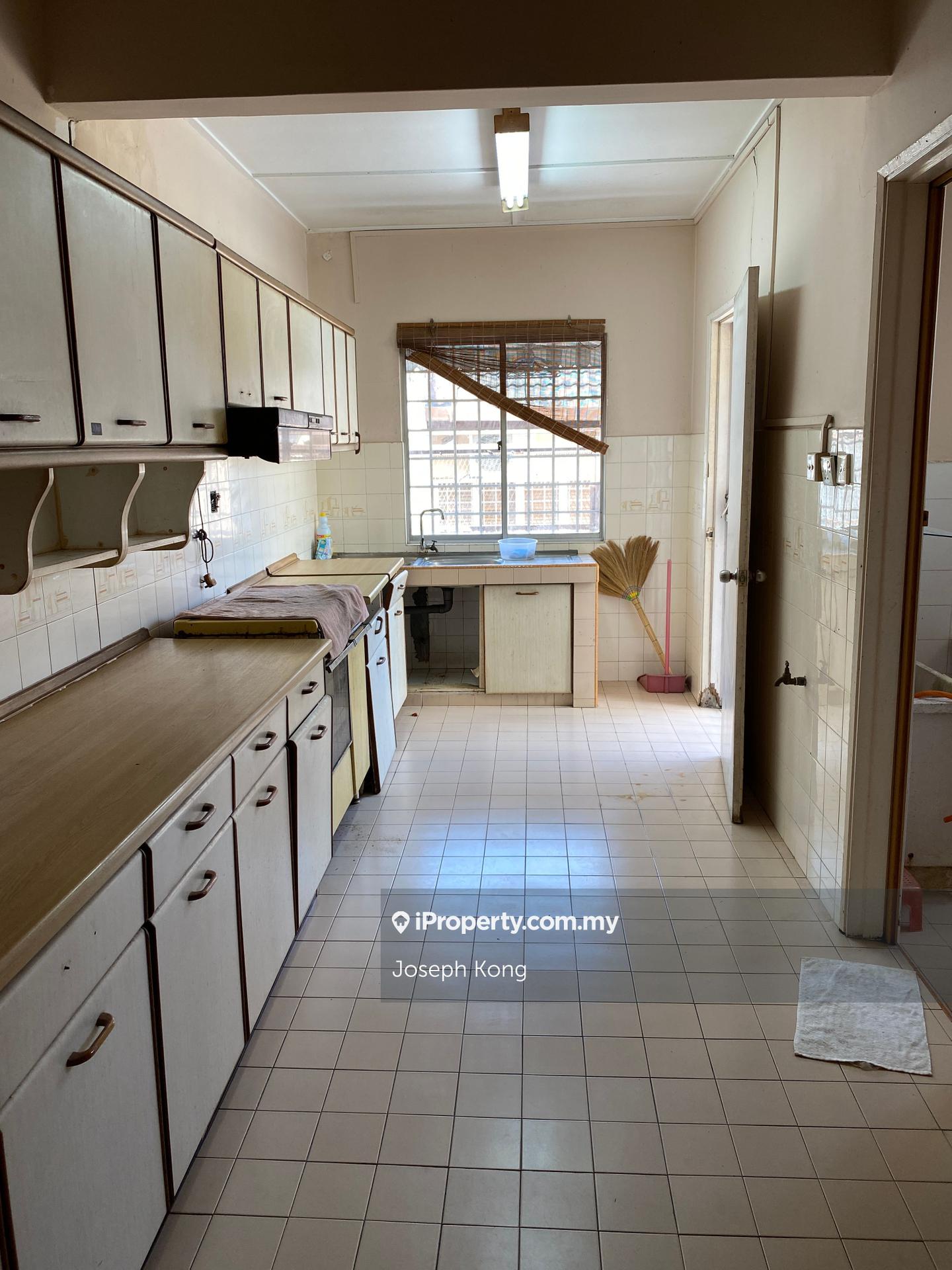 2-storey Terraced House for Sale in Taman Tun Dr Ismail, Kuala Lumpur by Joseph Kong - iProperty.com.my