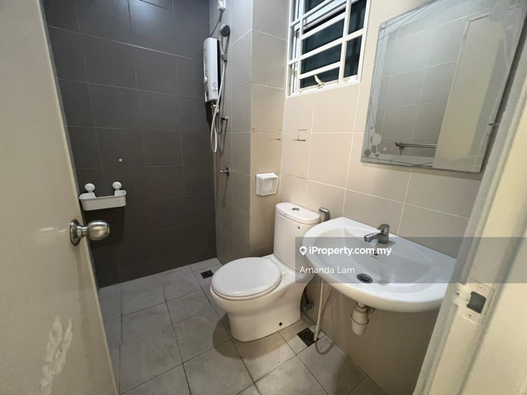 Semi-Detached House for Sale in Dua Villas, Sungai Ara by Amanda Lam - iProperty.com.my