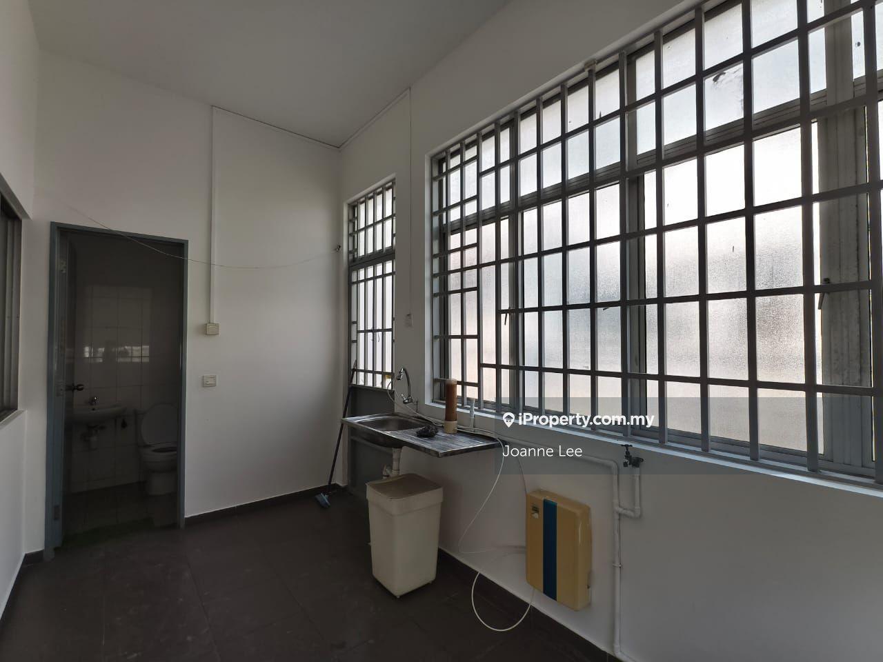 Rumah Berangkai 2 Tingkat untuk Dijual di Setia Indah, Setia Alam oleh Joanne Lee - iProperty.com.my