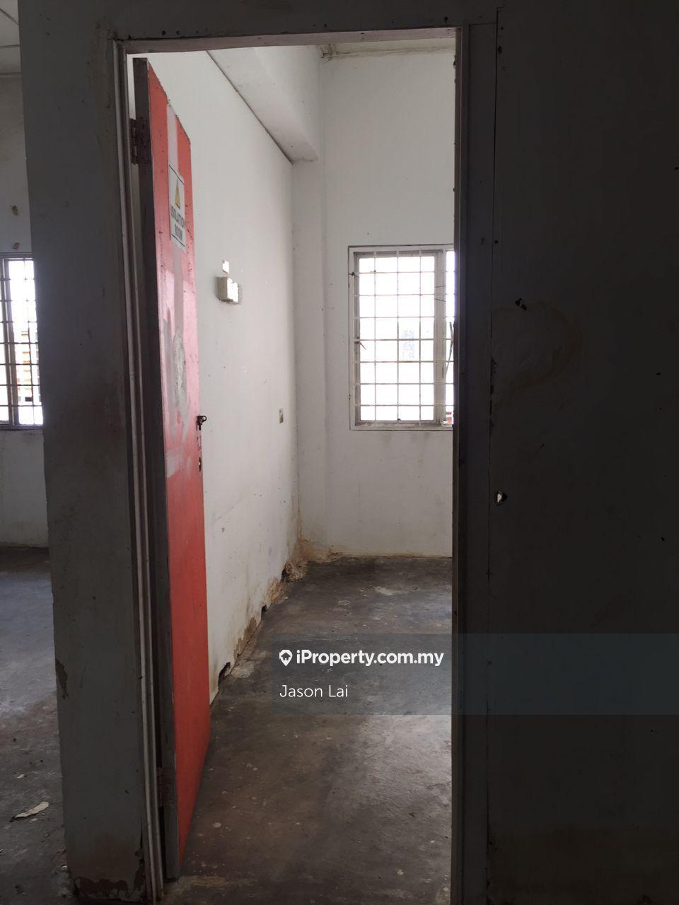 Pejabat untuk Disewa di Bukit Rahman Putra, Sungai Buloh oleh Jason Lai - iProperty.com.my