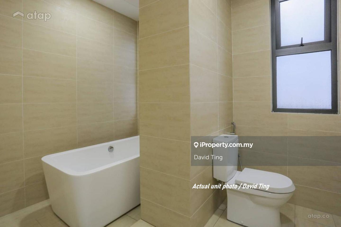 Rumah Berangkai 3 Tingkat untuk Dijual di Lake Fields, Sungai Besi oleh David Ting - iProperty.com.my