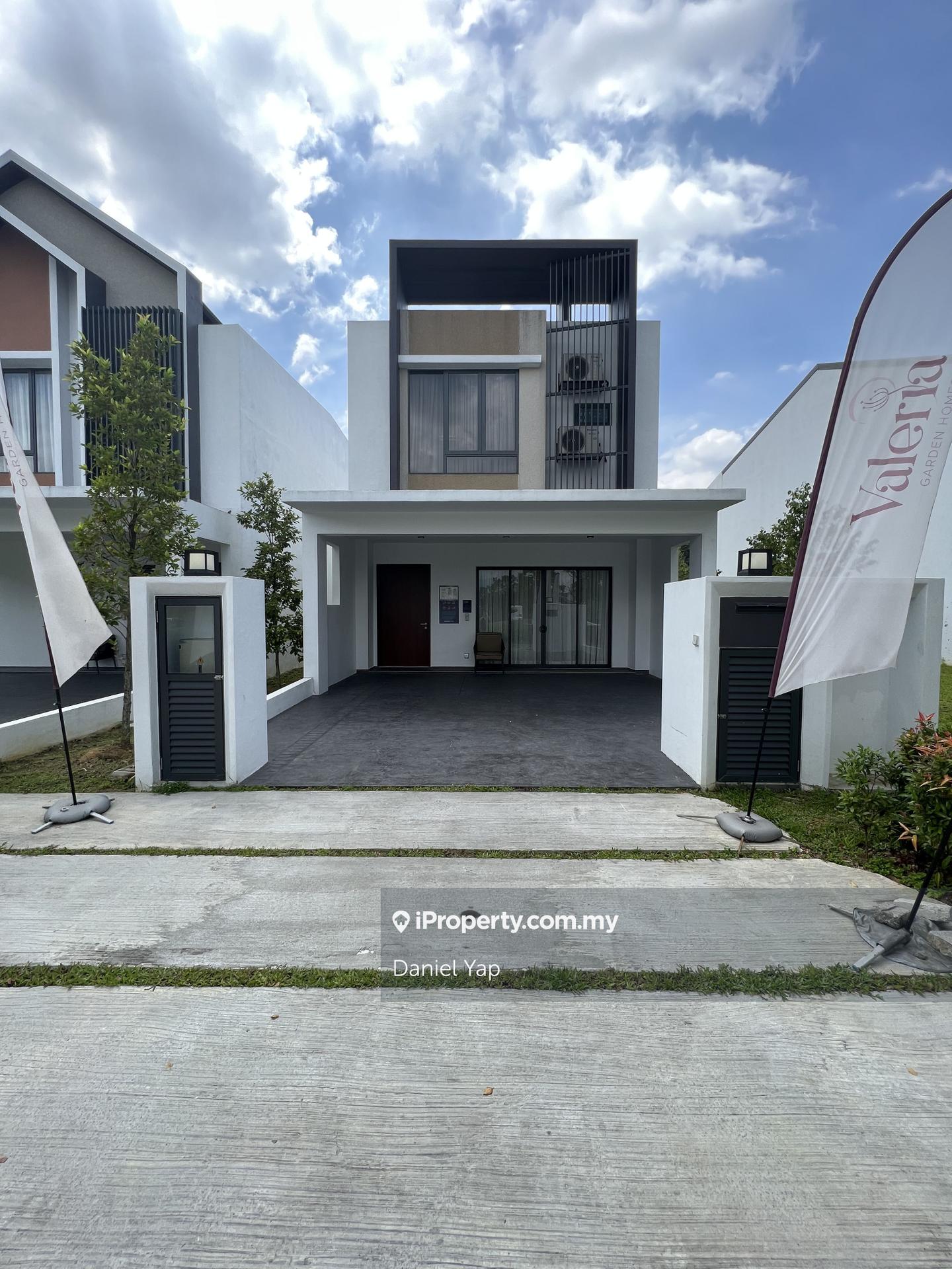 Semi-Detached House for Sale in Gamuda Garden, Rawang by Daniel Yap - iProperty.com.my