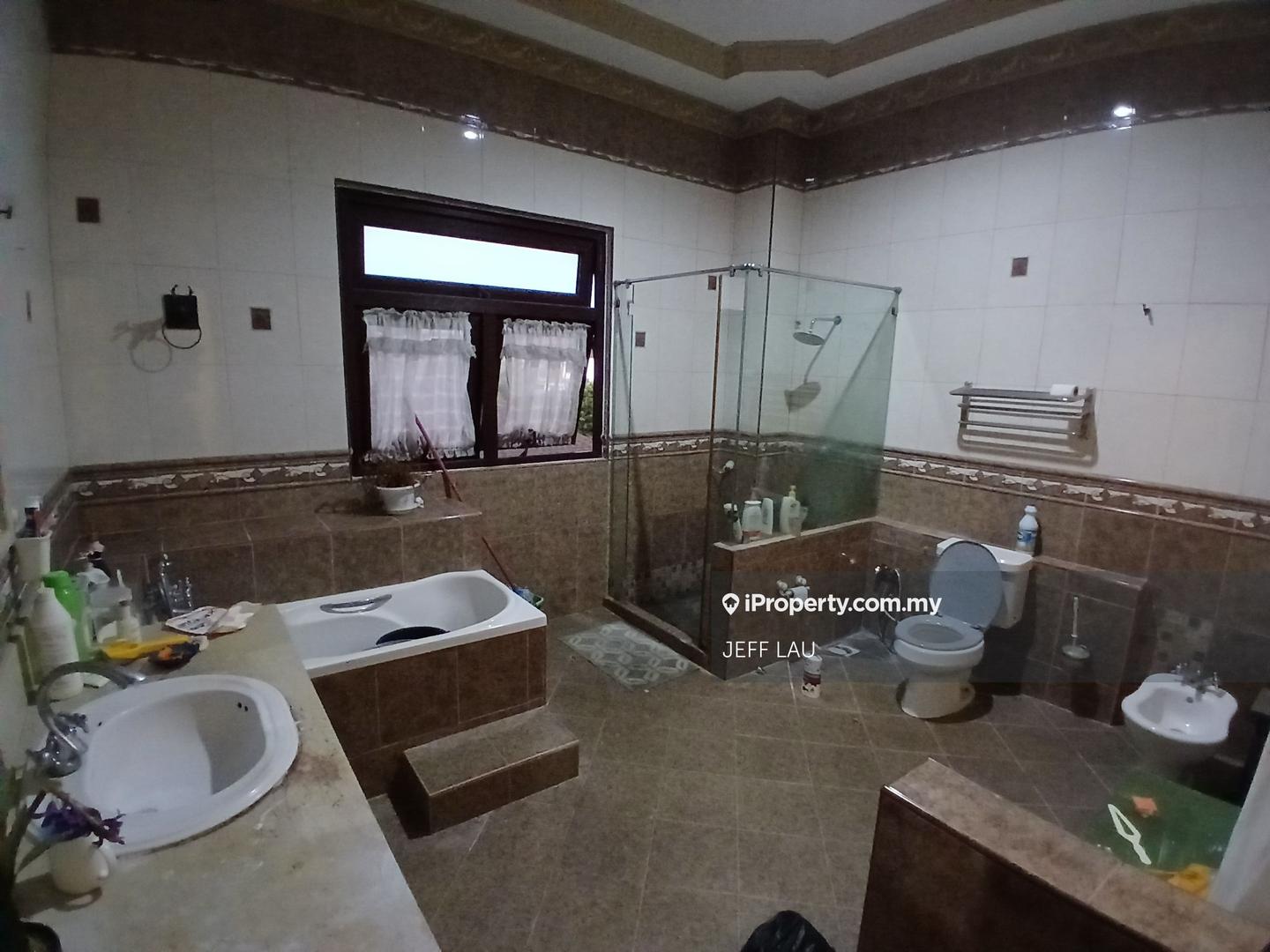 Bungalow House for Rent in 2.5 Storey Bungalow | Penang Golf Resort | Bertam, Kepala Batas by JEFF LAU - iProperty.com.my