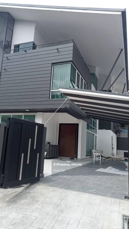 Bungalow House for Sale in Taman Bukit Suria 2 @ Bungalow Endlot House, Kajang by Chris Tye - iProperty.com.my