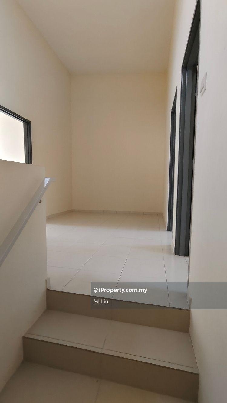 Rumah Berangkai 2 Tingkat untuk Dijual di Bandar Tasik Puteri, Rawang oleh Ml Liu - iProperty.com.my