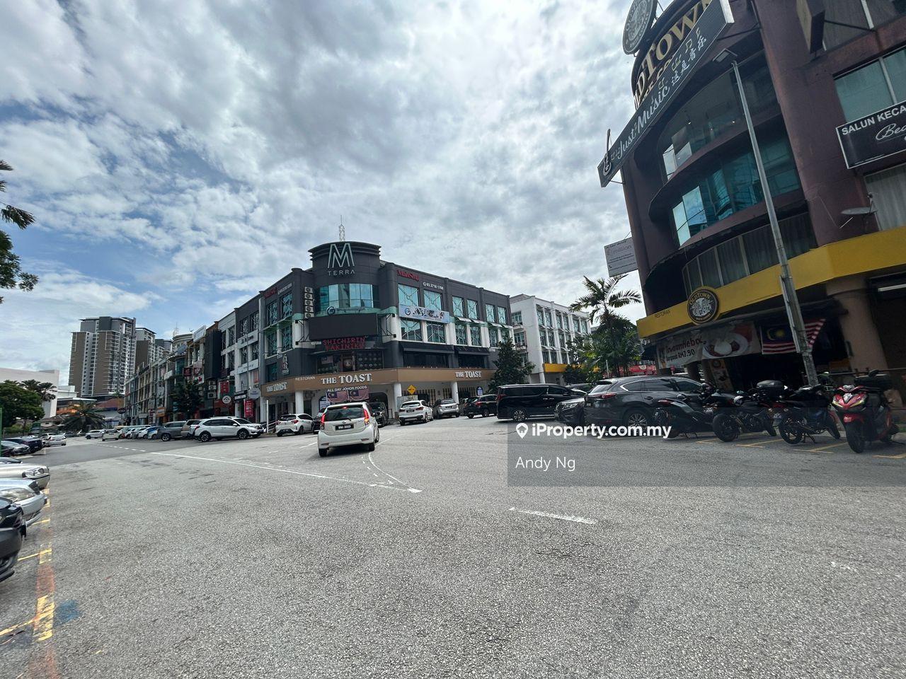 Shop-Office for Rent in Bandar Puteri Puchong, Puchong by Andy Ng - iProperty.com.my