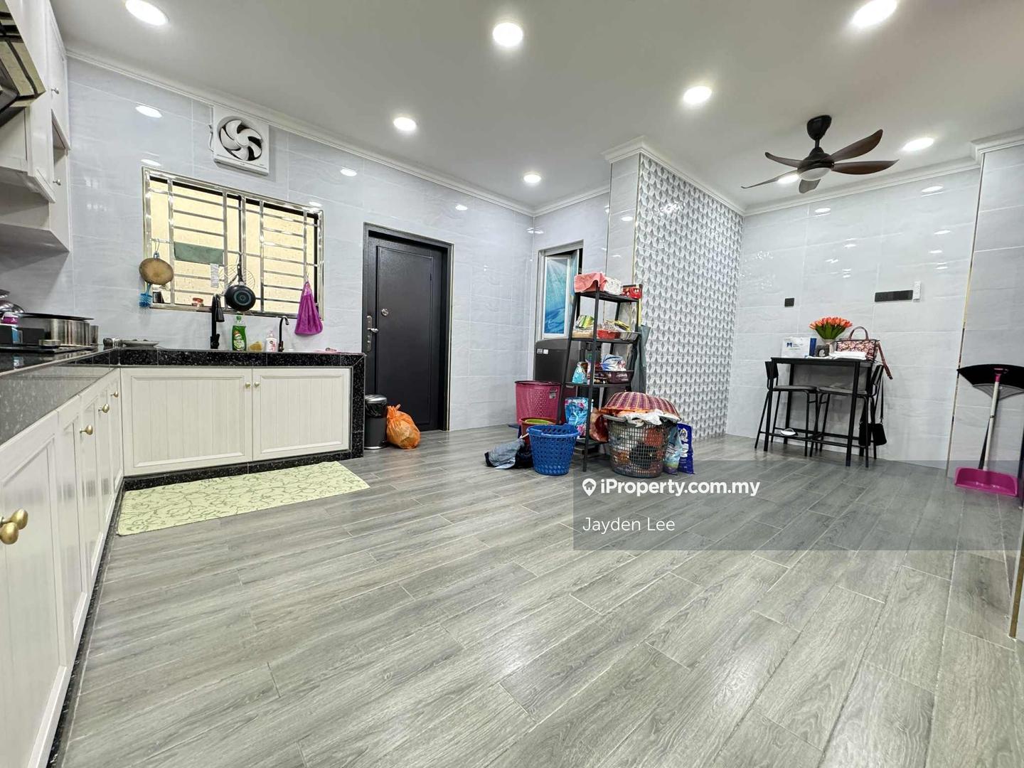 Rumah Berangkai 2 Tingkat untuk Dijual di Kampung Jawa, Klang oleh Jayden Lee - iProperty.com.my
