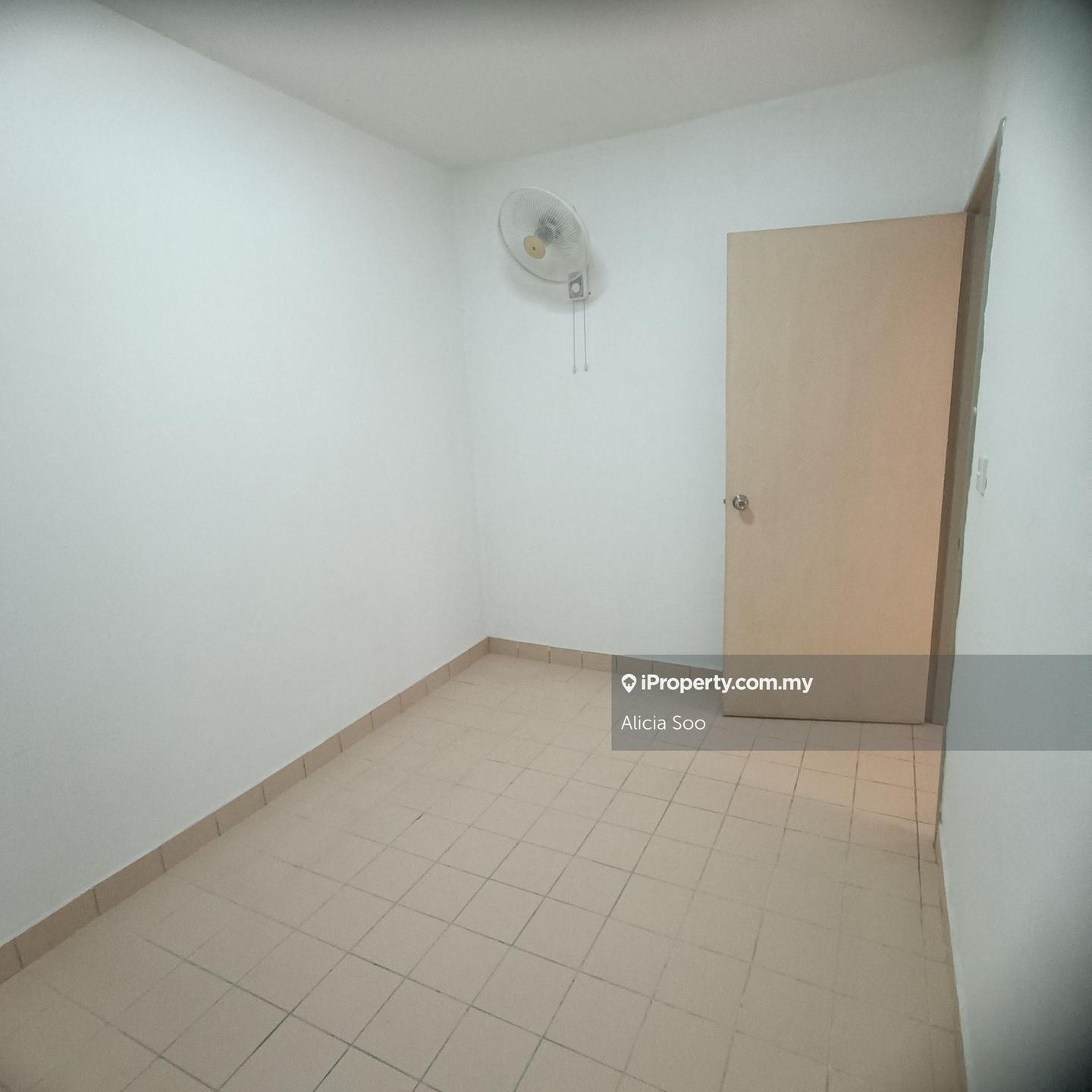 Kondominium untuk Dijual di Perdana Exclusive oleh Alicia Soo - iProperty.com.my