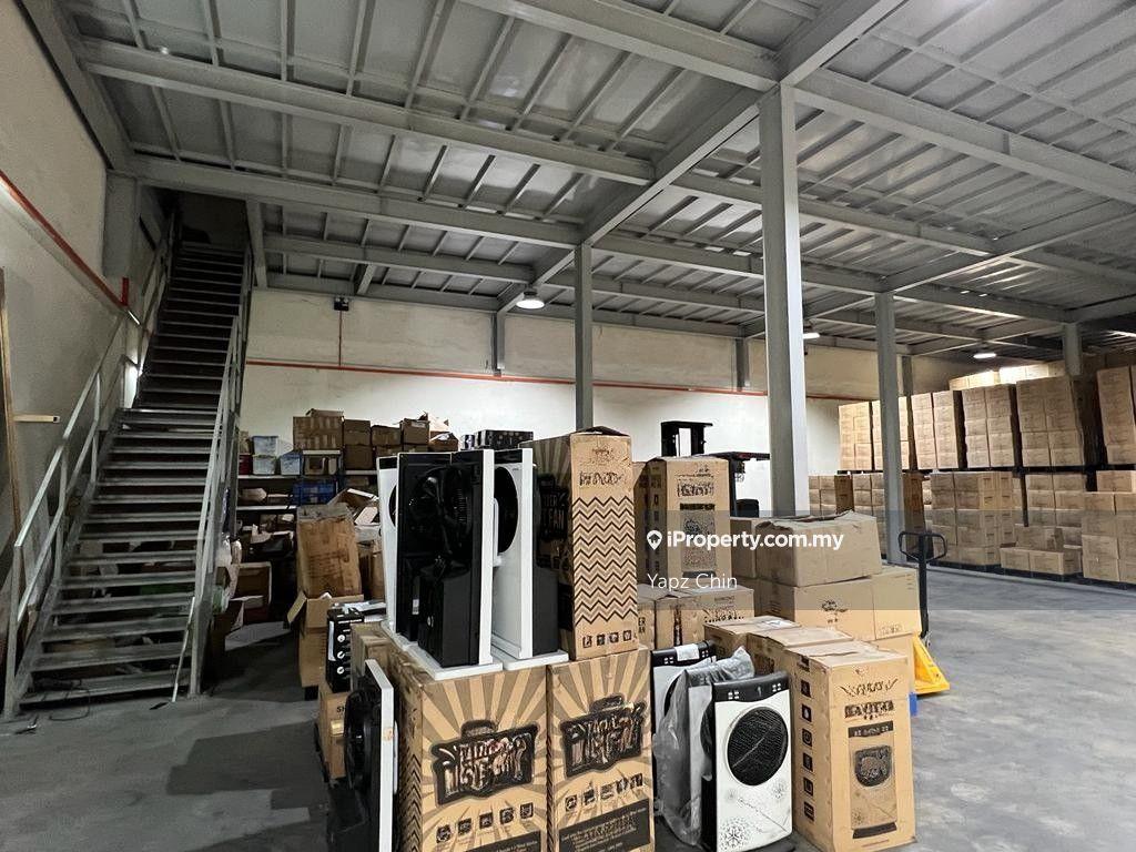 Semi-D Kilang untuk Disewa di Bukit Angkat, Kajang oleh Yapz Chin - iProperty.com.my