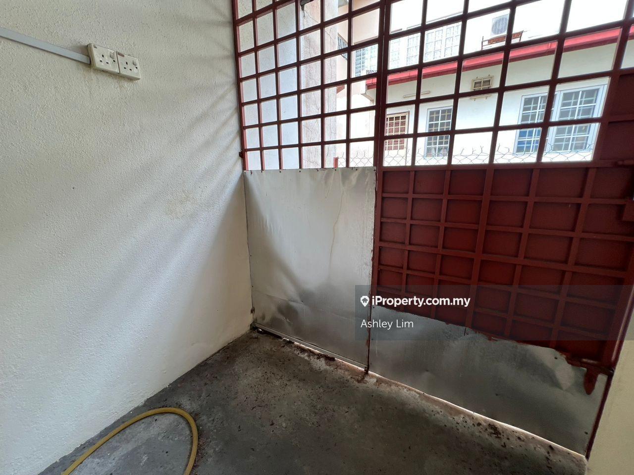 Rumah Berangkai 2 Tingkat untuk Dijual di Bandar Puteri Puchong, Puchong oleh Ashley Lim - iProperty.com.my