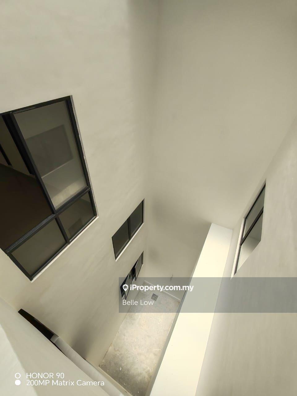 4-storey Terraced House for Sale in Damansara Perdana, Selangor by Belle Low - iProperty.com.my