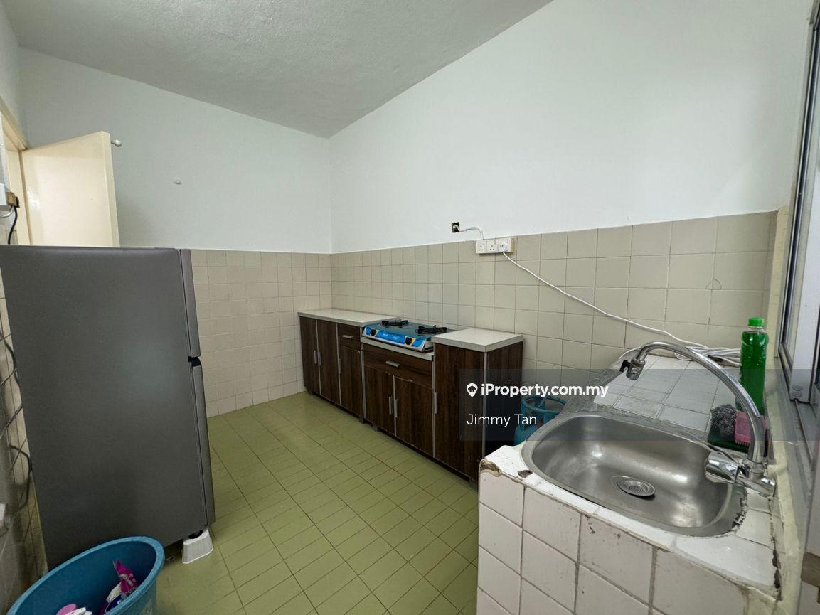 Apartment for Sale in Lily & Rose by Jimmy Tan - iProperty.com.my