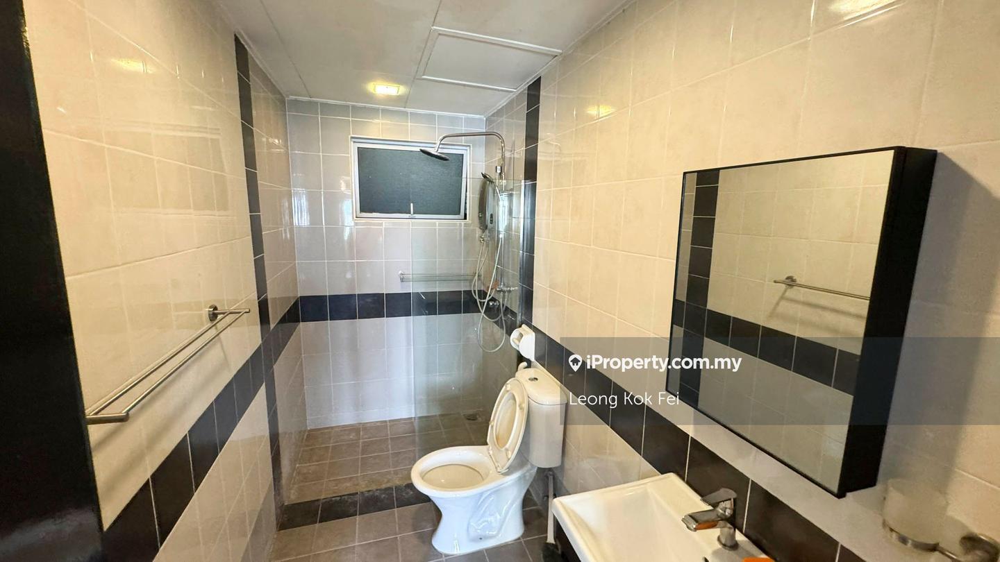 Residensi Servis untuk Dijual di Koi Kinrara oleh Leong Kok Fei - iProperty.com.my