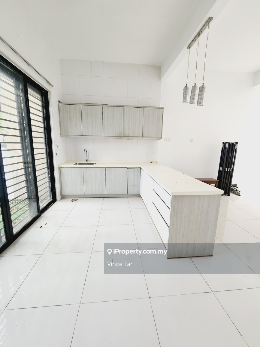 3-storey Terraced House for Sale in Valencia, Sungai Buloh by Vince Tan - iProperty.com.my