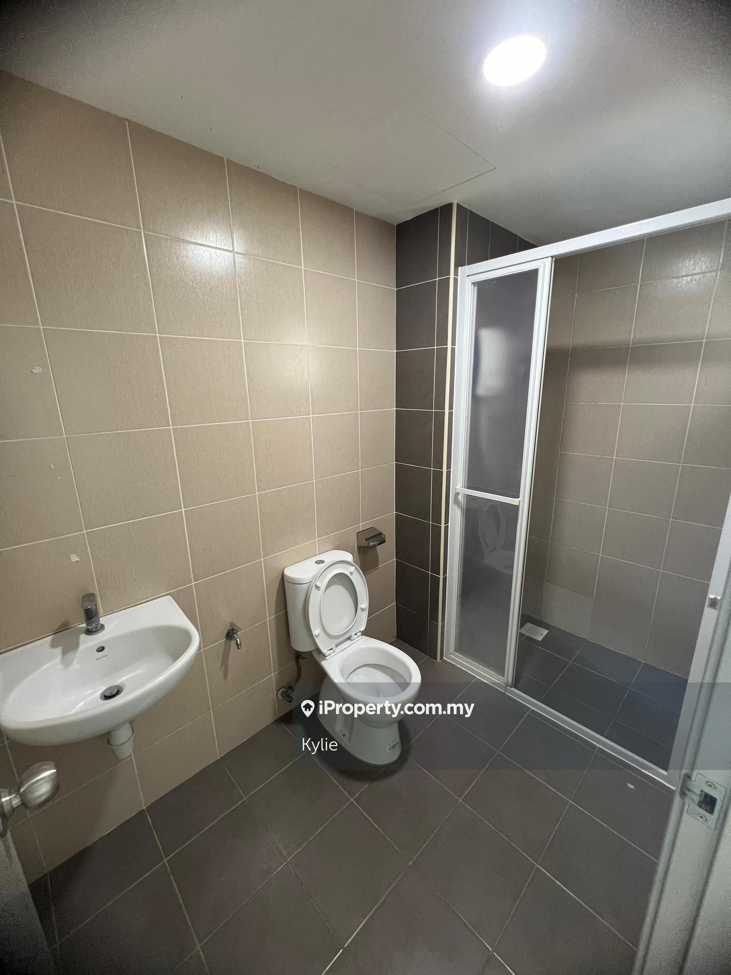 Service Residence for Sale in Razak City Residences (RC Residences) by Kylie - iProperty.com.my