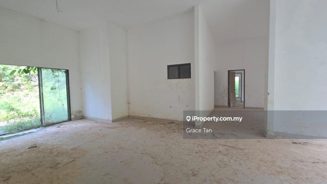 Banglo Tanah untuk Dijual di Taman Equine, Seri Kembangan oleh Grace Tan - iProperty.com.my
