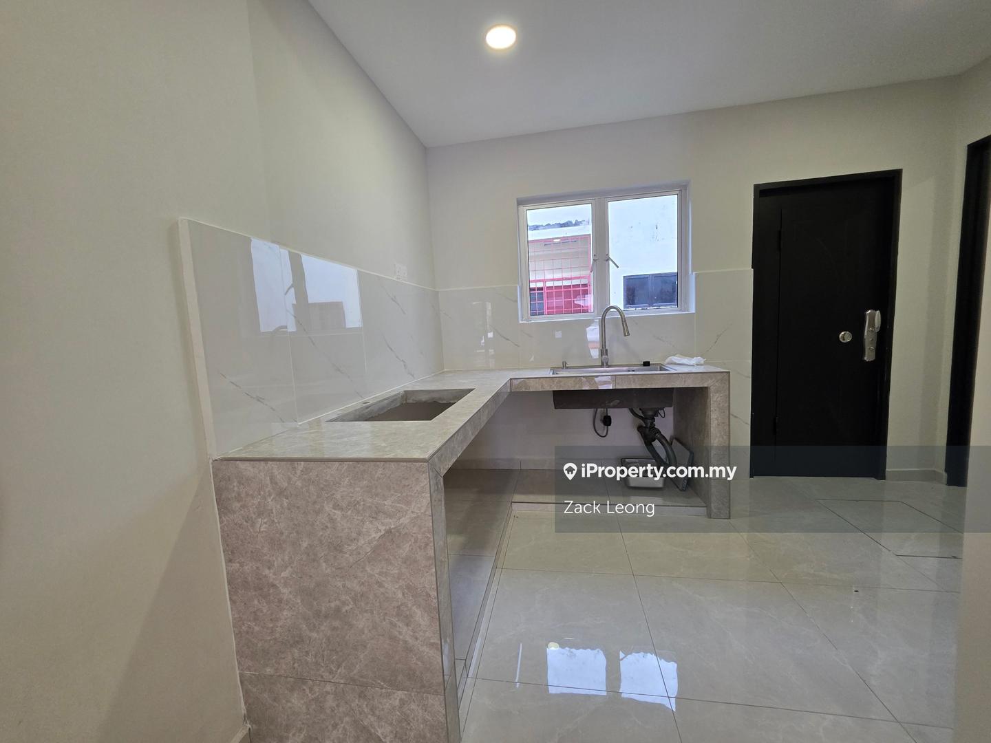 Rumah Berangkai 2 Tingkat untuk Dijual di TAMAN PUCHONG UTAMA, Puchong oleh Zack Leong - iProperty.com.my