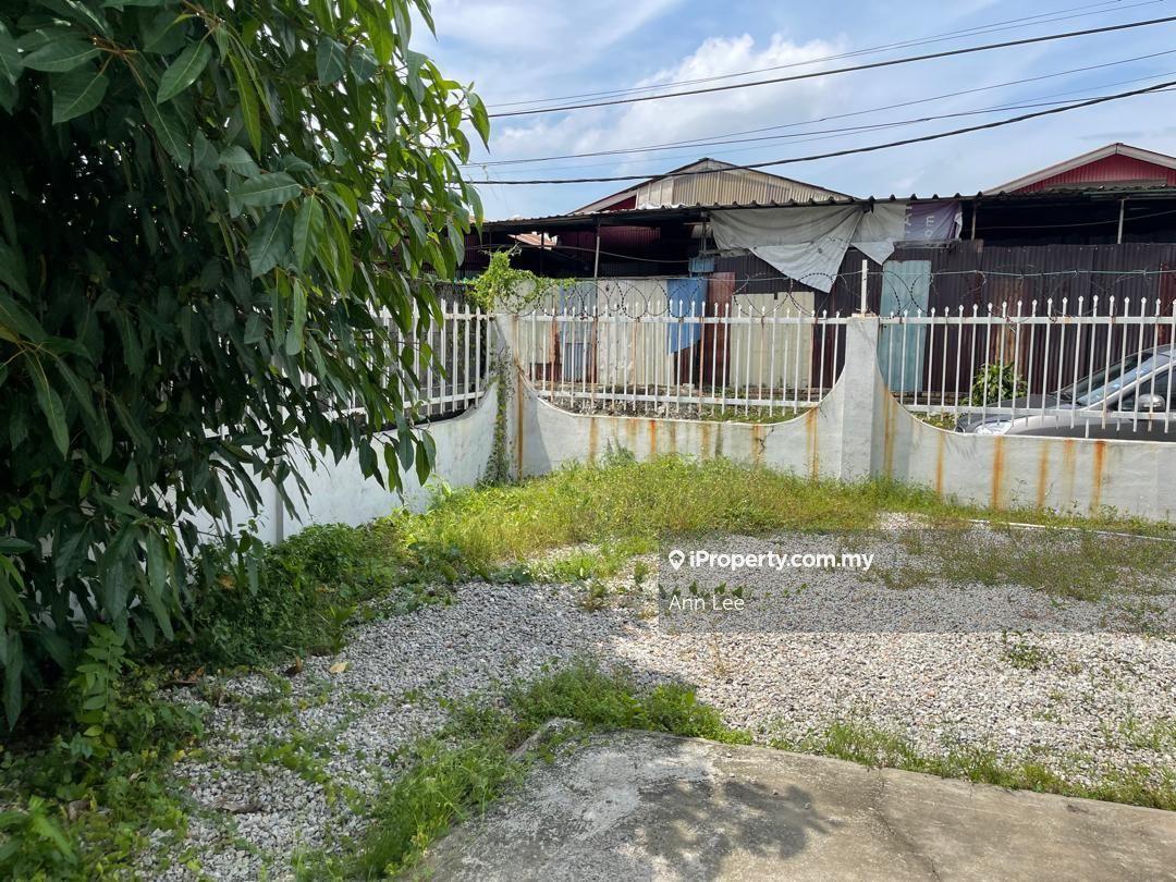 Banglo untuk Dijual di Seri Kembangan, Balakong, Puchong, Subang Jaya oleh Ann Lee - iProperty.com.my