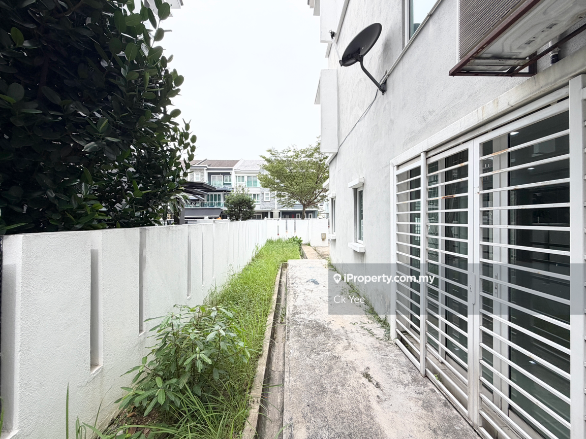 3-storey Terraced House for Sale in Seri Jalil, Bukit Jalil by Ck Yee - iProperty.com.my