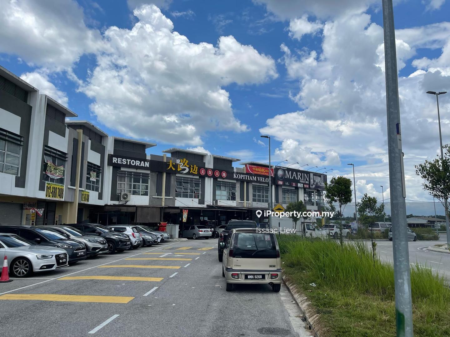Shop for Sale in Bandar Country Homes, Rawang by Issaac Liew - iProperty.com.my