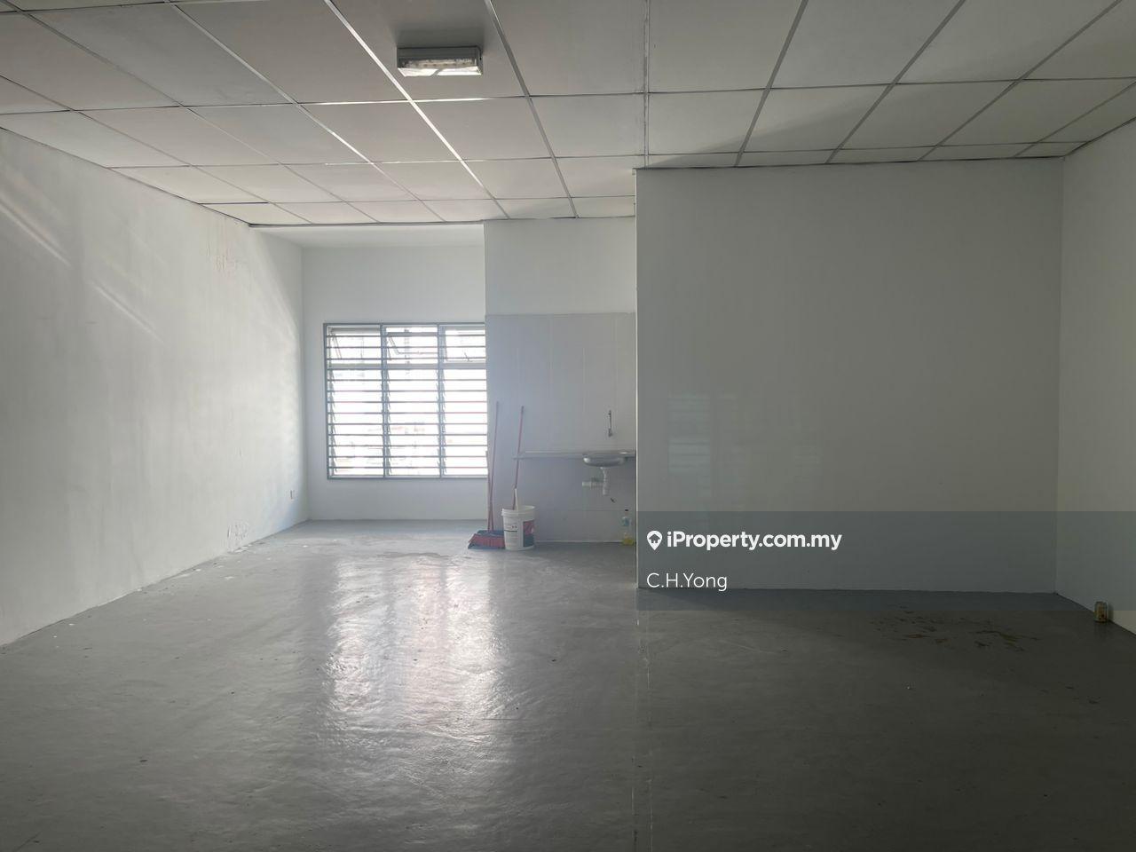 Kedai untuk Disewa di Taman Puncak Jalil, Seri Kembangan oleh C.H.Yong - iProperty.com.my