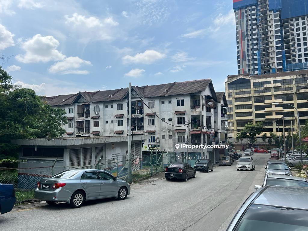 Rumah Pangsa untuk Dijual di Kuchai Jaya Flat oleh Dennix Chin - iProperty.com.my