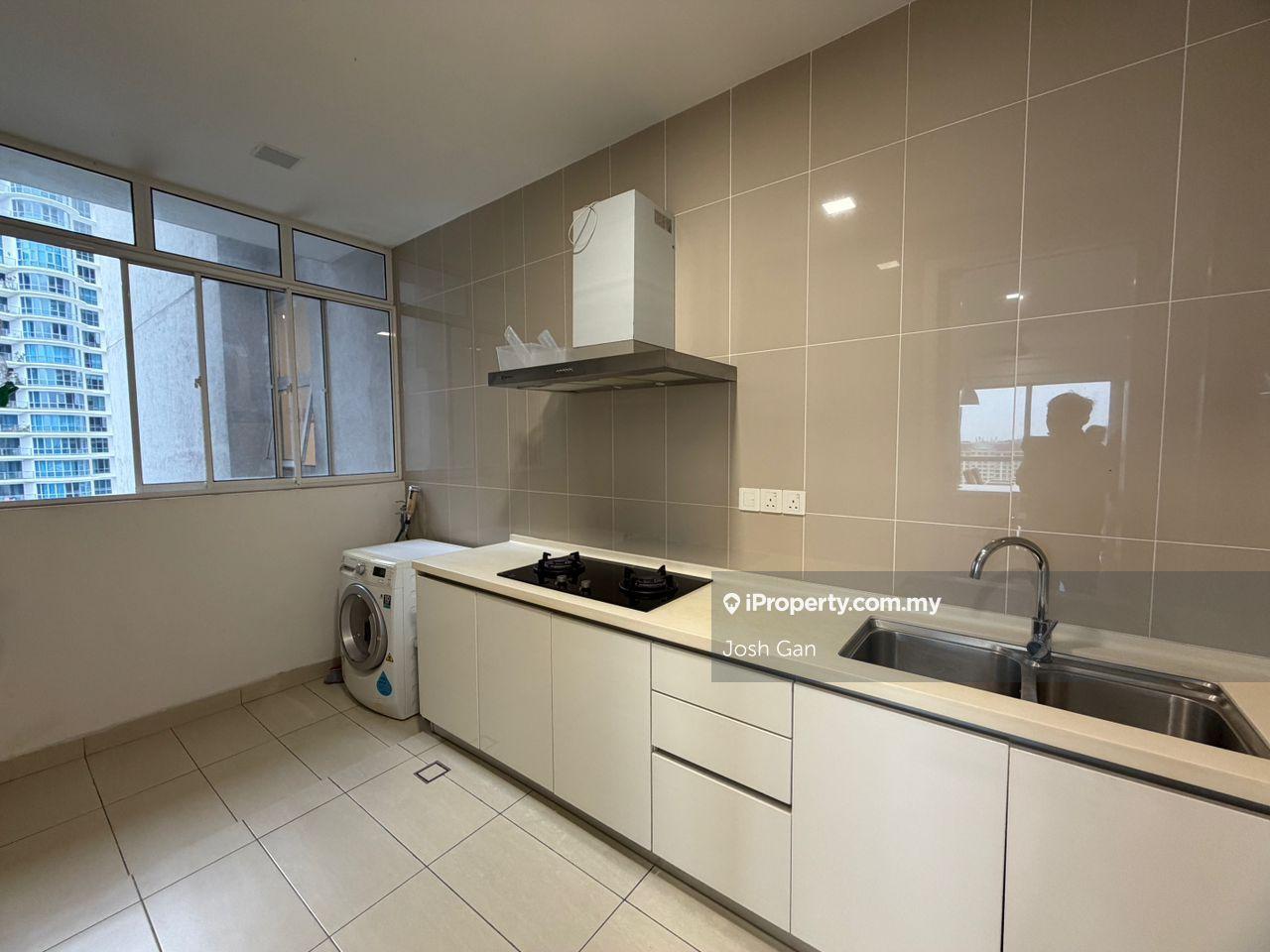 Condominium for Sale in Pavilion Hilltop by Josh Gan - iProperty.com.my