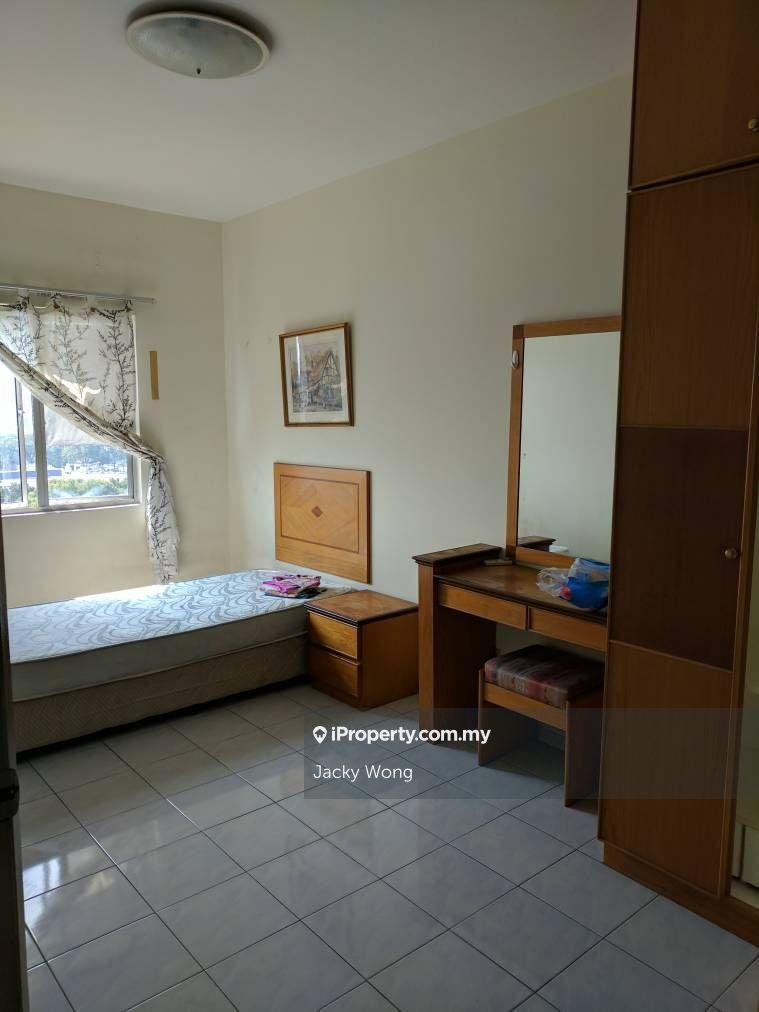Kondominium untuk Disewa di Endah Regal Condominium oleh Jacky Wong - iProperty.com.my