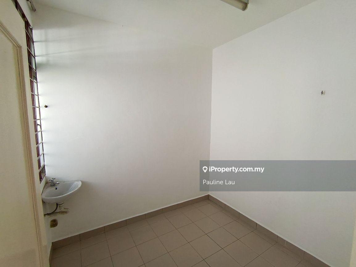 2-storey Terraced House for Sale in Ara Damansara - Corner, Ara Damansara by Pauline Lau - iProperty.com.my