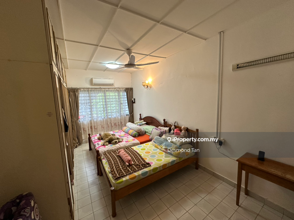 Rumah Berangkai 2 Tingkat untuk Dijual di SS2, Petaling Jaya oleh Desmond Tan - iProperty.com.my