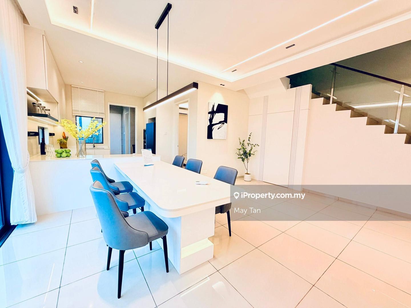 Rumah Berangkai 2 Tingkat untuk Dijual di Phase 3,Full loan, Kluang oleh May Tan - iProperty.com.my