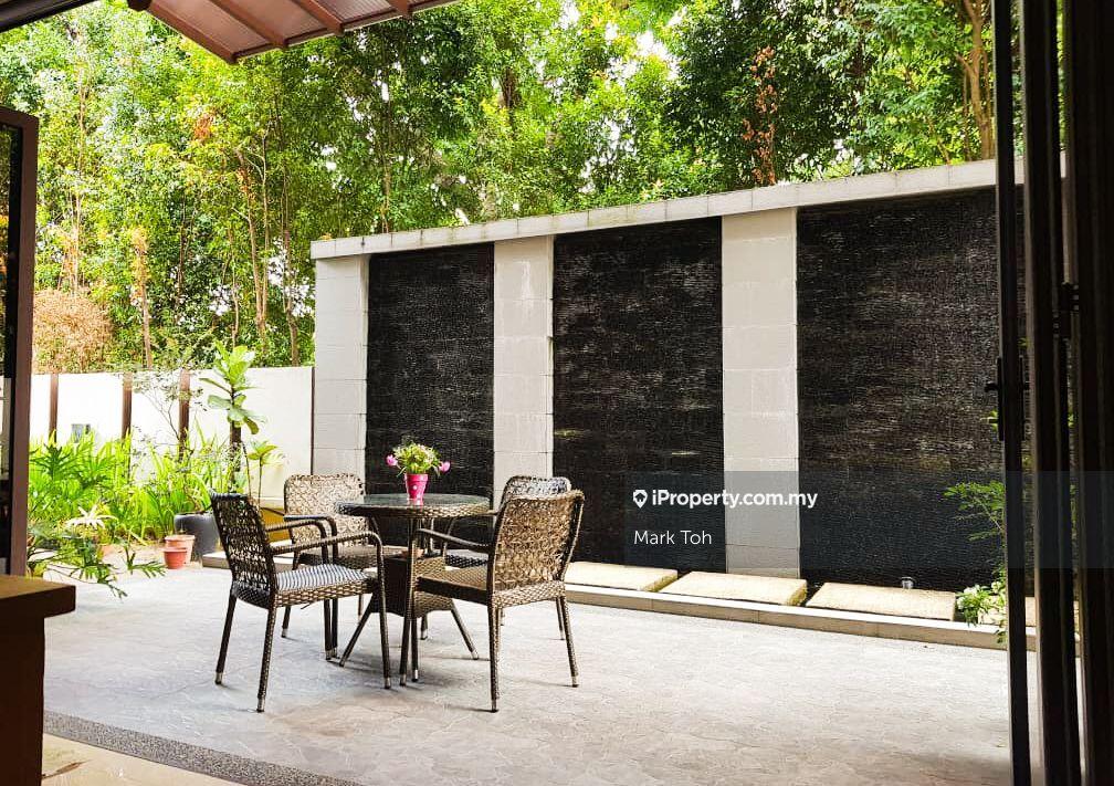 Bungalow House for Sale in Subang Heights, Subang Jaya by Mark Toh - iProperty.com.my