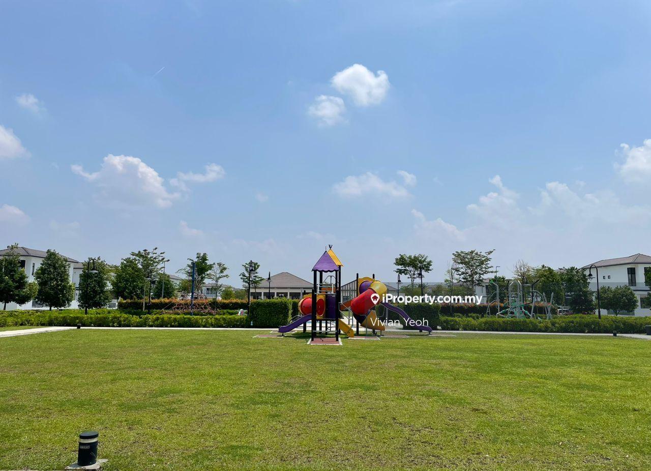 Rumah Berangkai 2 Tingkat untuk Dijual di 2 Storey Terrace @ Graham Garden Eco Grandeur, Puncak Alam oleh Vivian Yeoh - iProperty.com.my