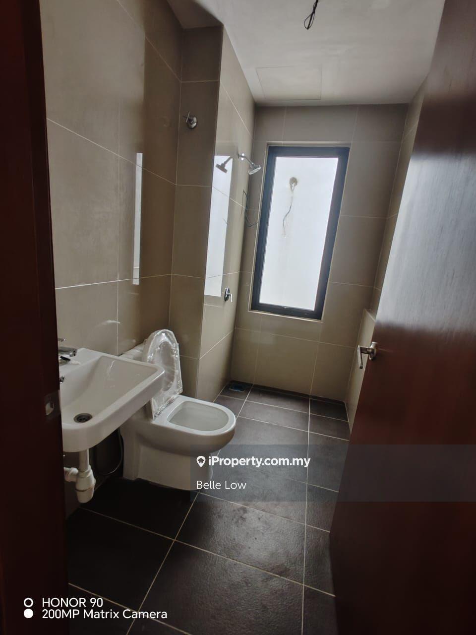 4-storey Terraced House for Sale in Damansara Perdana, Selangor by Belle Low - iProperty.com.my