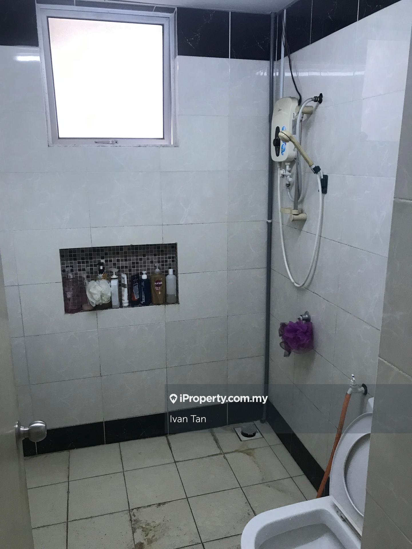 Condominium for Sale in Platinum Hill PV 8 by Ivan Tan - iProperty.com.my