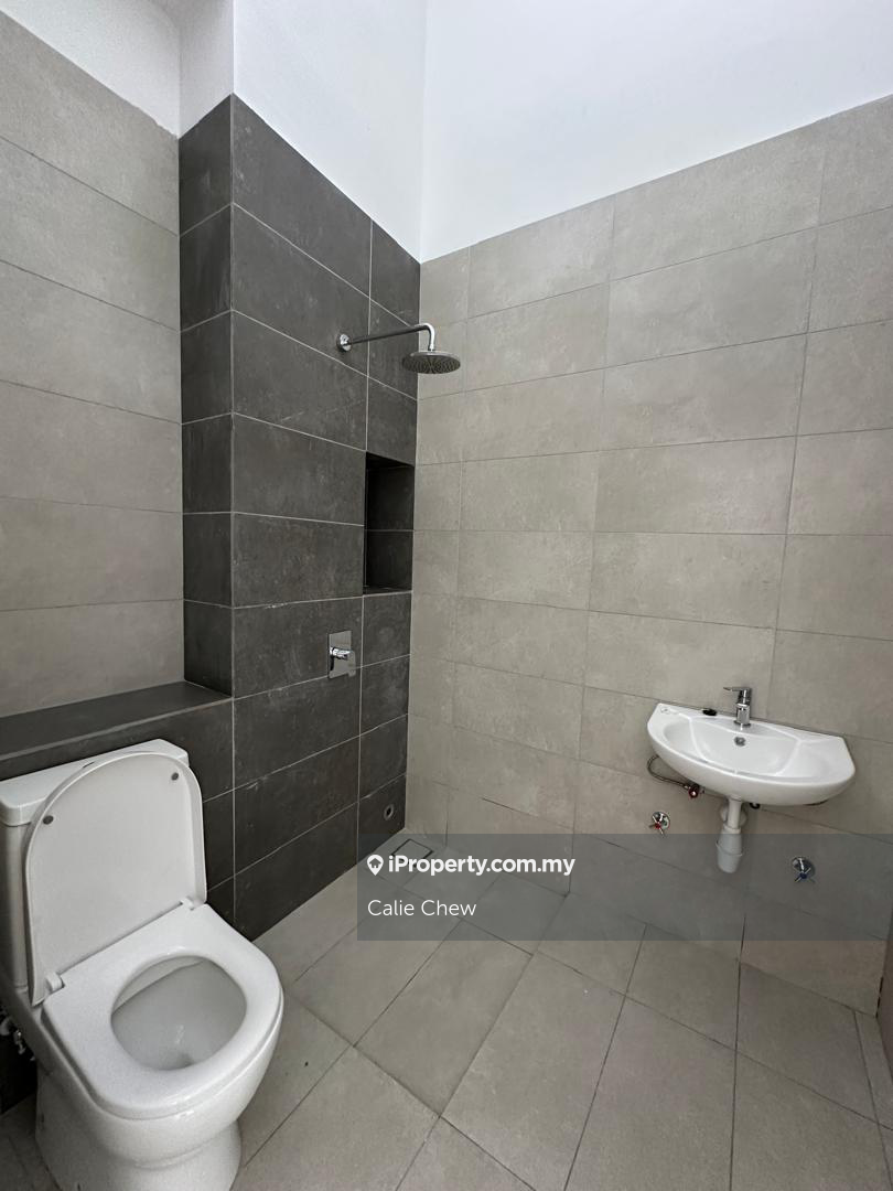 Rumah Berangkai 2 Tingkat untuk Dijual di Setia Indah, Setia Alam oleh Calie Chew - iProperty.com.my