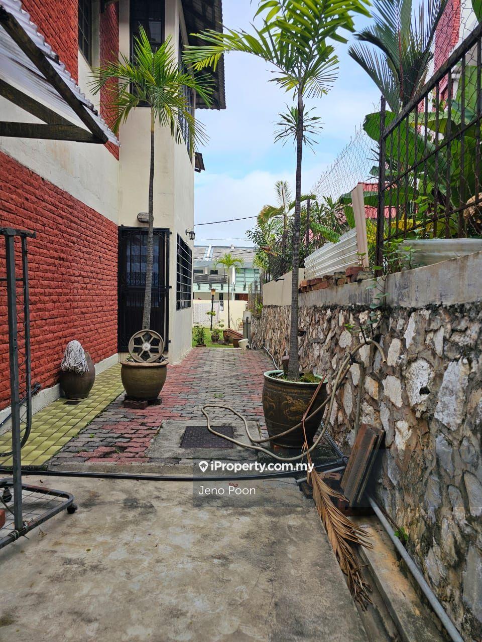 Semi-Detached House for Sale in Taman Desa, Kuala Lumpur by Jeno Poon - iProperty.com.my