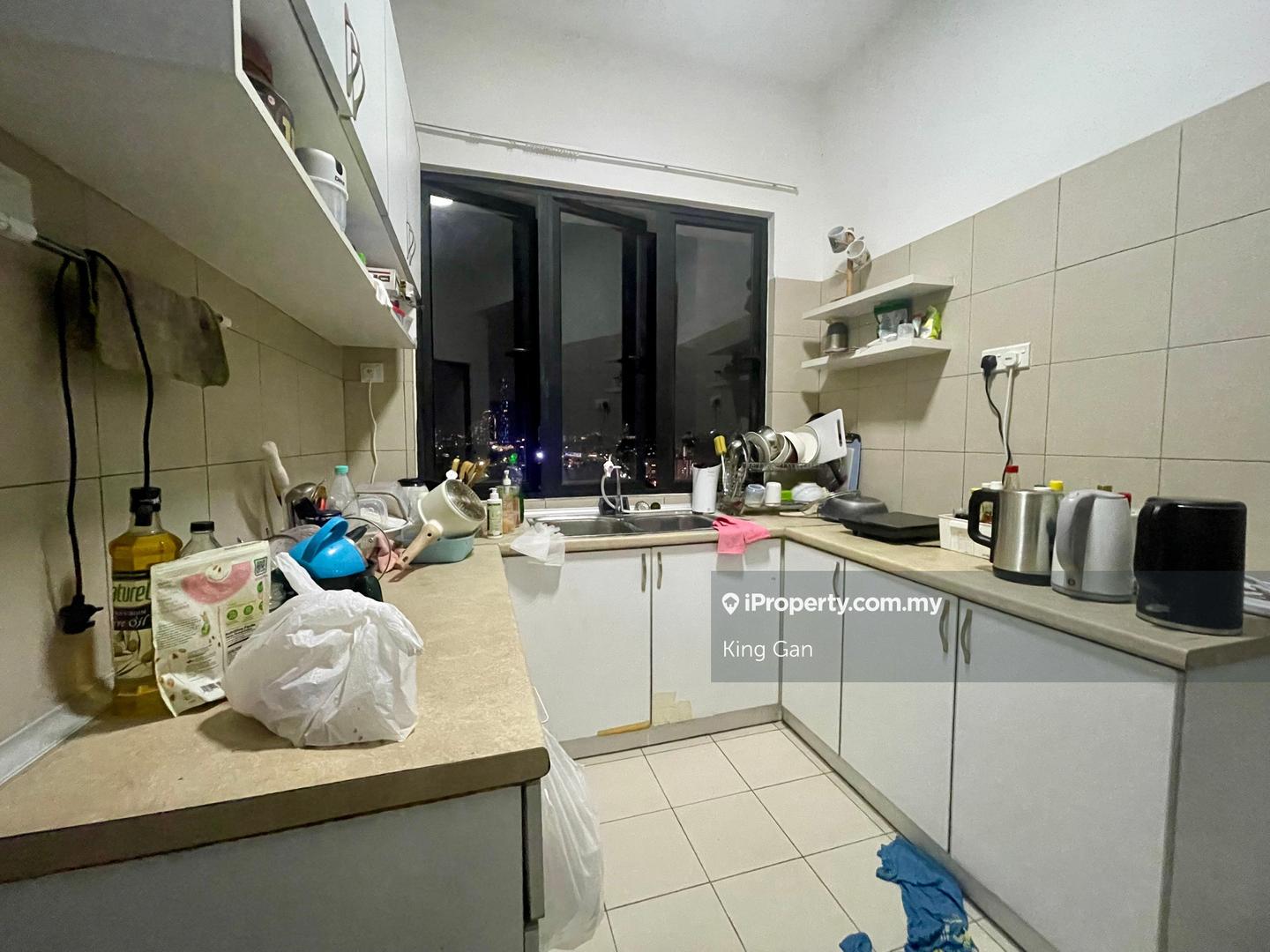 Condominium for Sale in Vila Vista by King Gan - iProperty.com.my