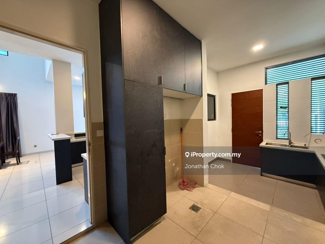 Semi-Detached House for Sale in 16 Sierra, Puchong by Jonathan Chok - iProperty.com.my