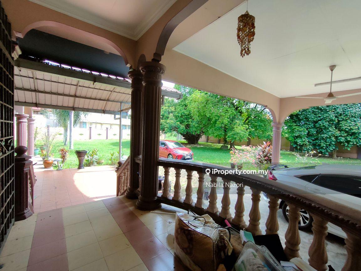 Banglo untuk Dijual di Wakaf Che Yeh, Kota Bharu oleh Nabila Nazori - iProperty.com.my