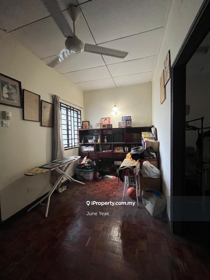Rumah Berangkai 2 Tingkat untuk Dijual di Damansara Jaya, Petaling Jaya oleh June Yeak - iProperty.com.my