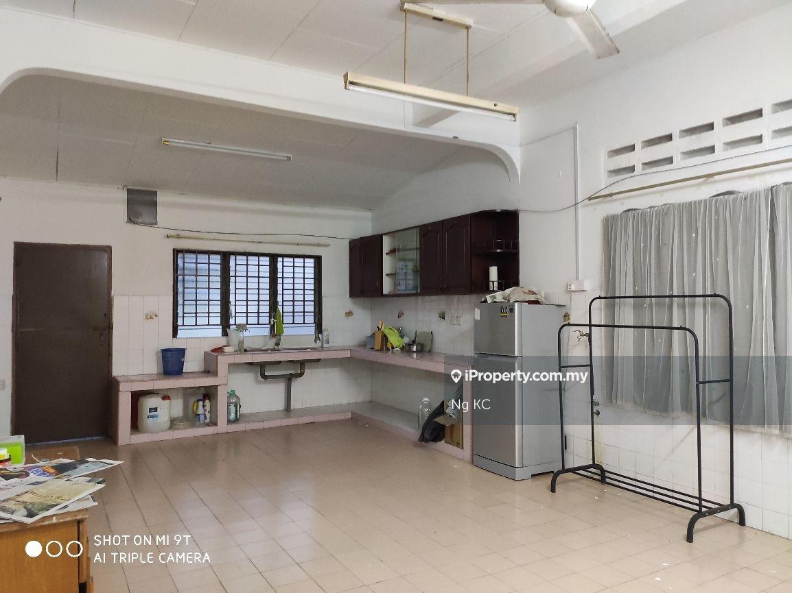 Rumah Berangkai 1 Tingkat untuk Dijual di Taman Bunga Blossom, Seremban oleh Ng KC - iProperty.com.my