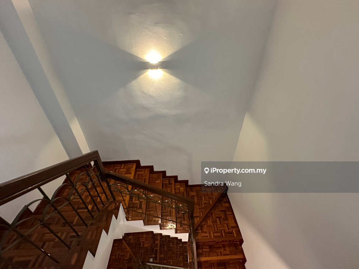 2.5-storey Terraced House for Sale in Bandar Utama 6, Bandar Utama by Sandra Wang - iProperty.com.my