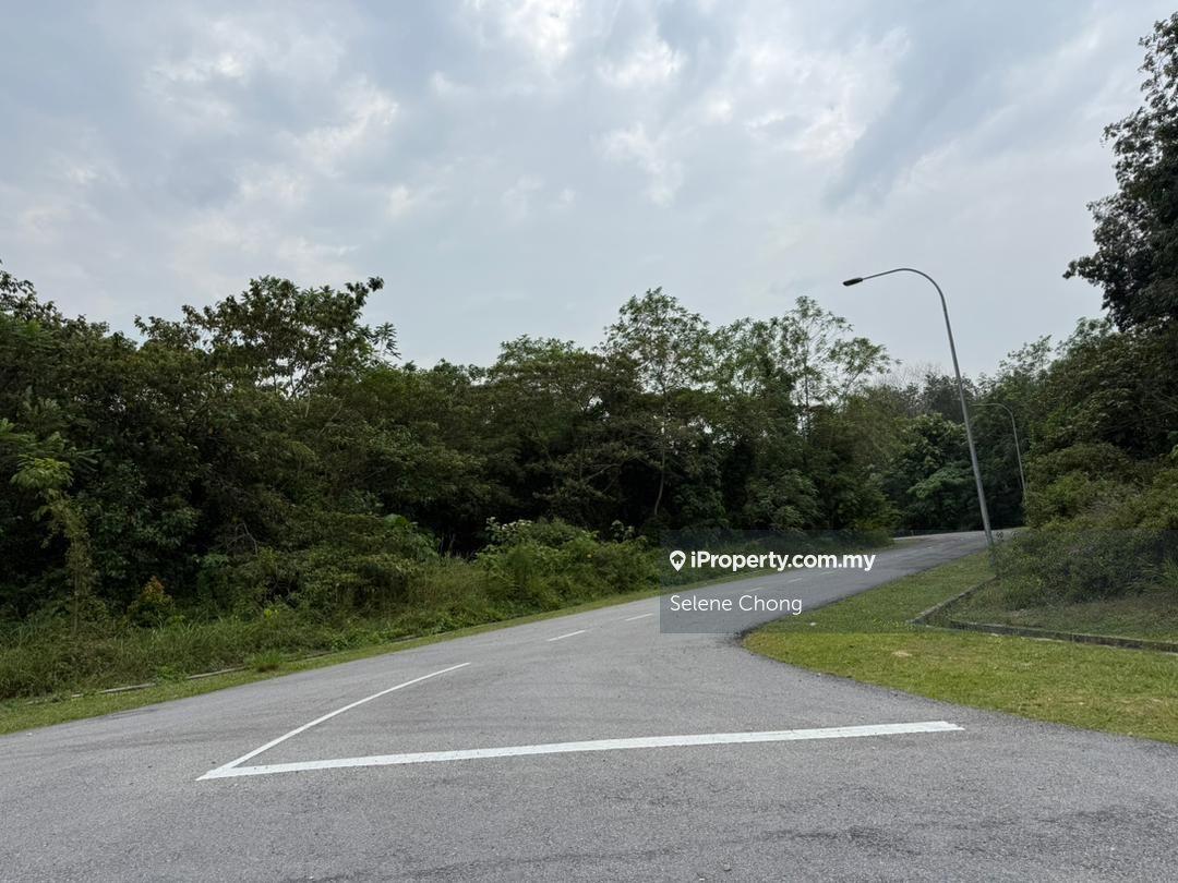 Banglo Tanah untuk Dijual di College Heights Garden Resort, Setul oleh Selene Chong - iProperty.com.my