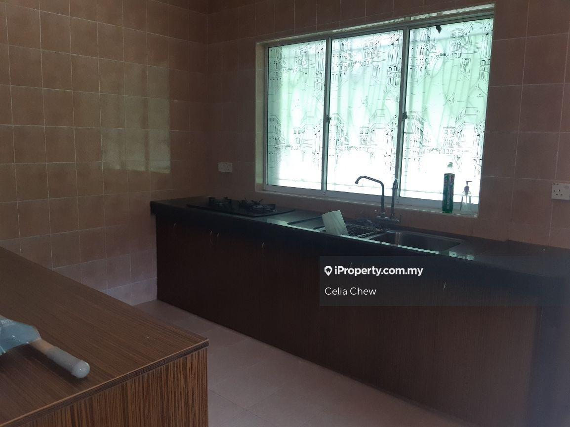 Semi-Detached House for Sale in Kota Damansara, Selangor by Celia Chew - iProperty.com.my