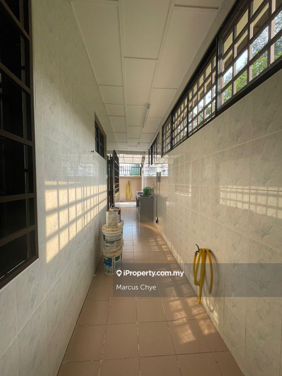 Rumah Pangsa untuk Dijual di Taman Selayang Utama oleh Marcus Chye - iProperty.com.my