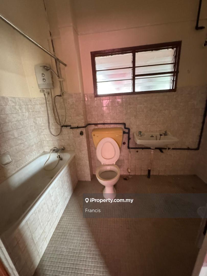 2-storey Terraced House for Sale in Taman Cheng Baru, Cheng by Francis - iProperty.com.my