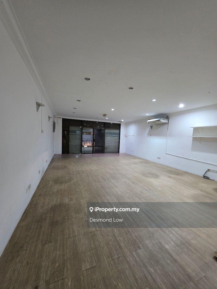 Kedai-Pejabat untuk Disewa di Desa University, Gelugor oleh Desmond Low - iProperty.com.my