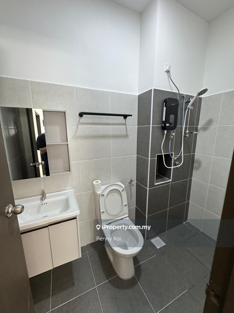 Rumah Berangkai 2 Tingkat untuk Dijual di Taman Sri Penawar, Pengerang oleh Penny Koi - iProperty.com.my