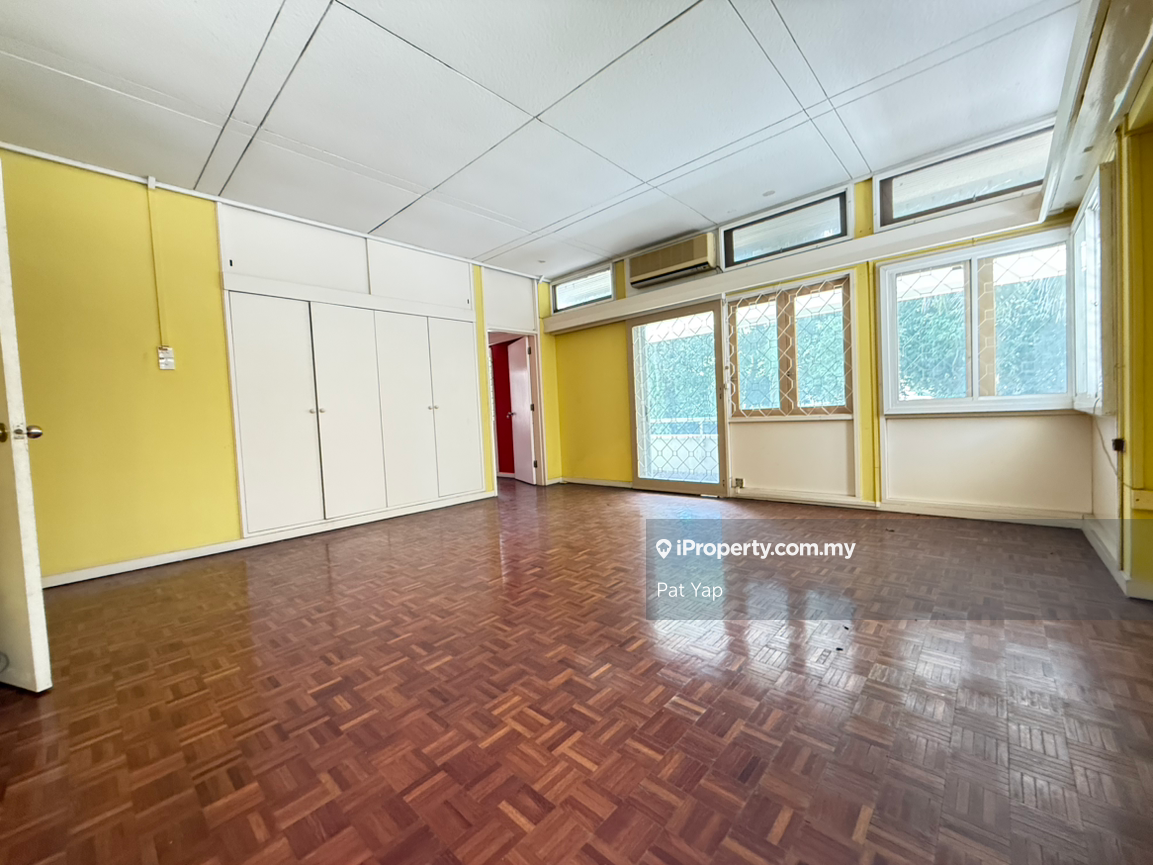 Bungalow House for Sale in Ampang Hilir, Ampang by Pat Yap - iProperty.com.my